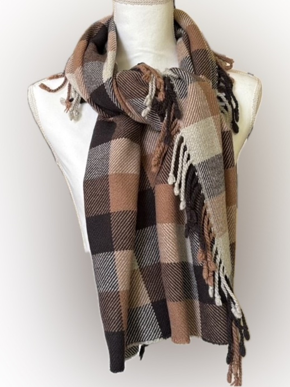 Coach Cashmere Classic Brown, Black, Beige Plaid Fringe Scarf Like New